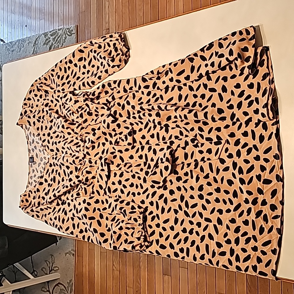 Animal print dress. Like new
